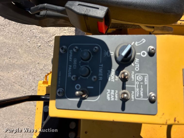 image for item EC4397 2016 Sakai SW990-1 double drum vibratory roller