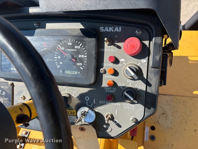 image for item EC4397 2016 Sakai SW990-1 double drum vibratory roller