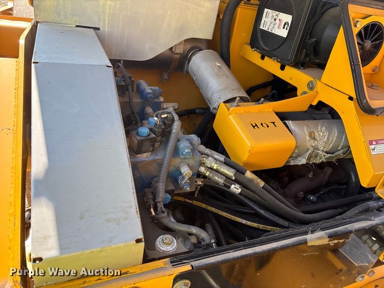 image for item EC4397 2016 Sakai SW990-1 double drum vibratory roller