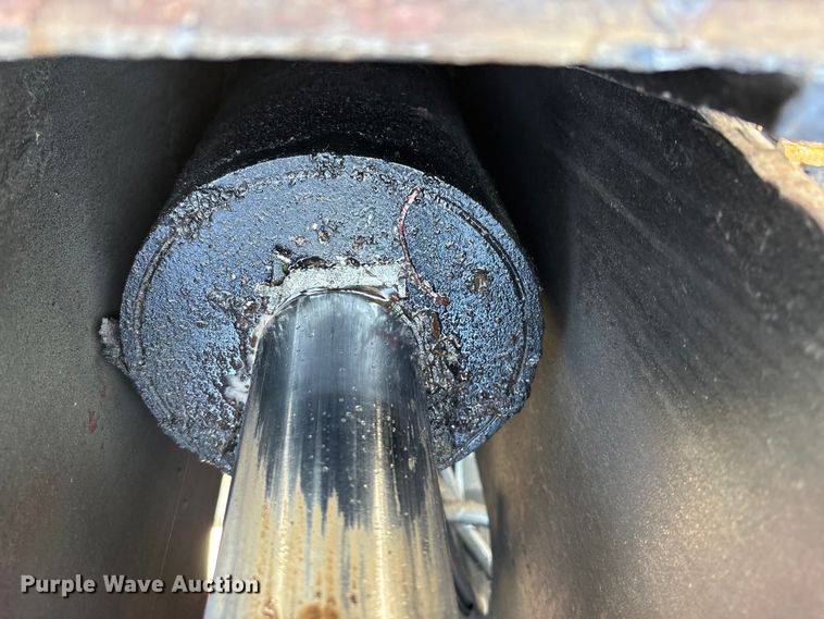 image for item EC4403 1995 Trail King Industries lowboy equipment trailer