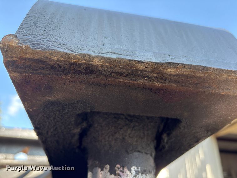 image for item EC4403 1995 Trail King Industries lowboy equipment trailer