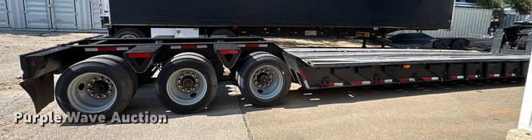 image for item EC4403 1995 Trail King Industries lowboy equipment trailer