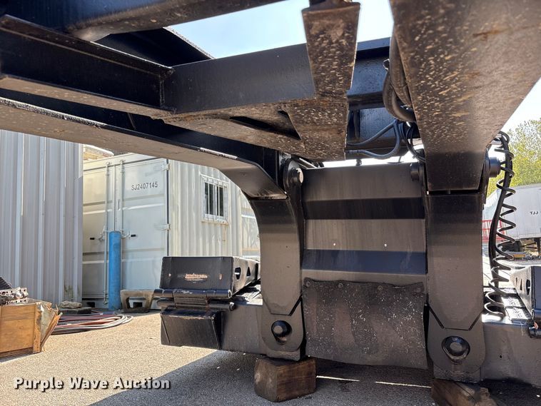 image for item EC4403 1995 Trail King Industries lowboy equipment trailer