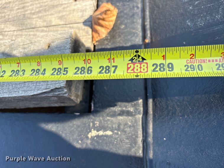 image for item EC4403 1995 Trail King Industries lowboy equipment trailer