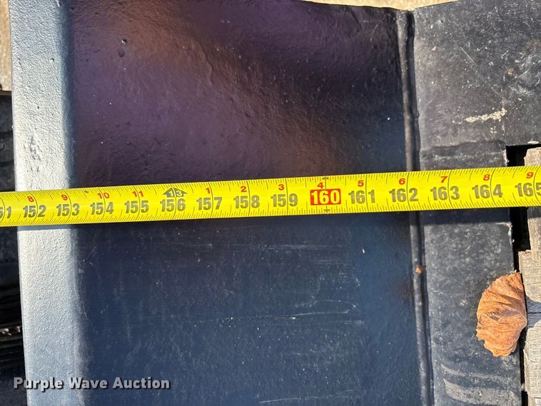 image for item EC4403 1995 Trail King Industries lowboy equipment trailer