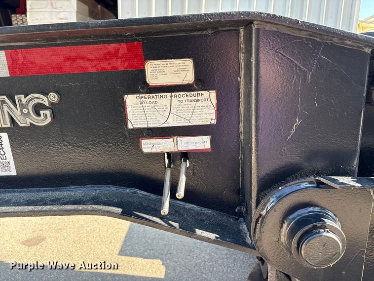 image for item EC4403 1995 Trail King Industries lowboy equipment trailer