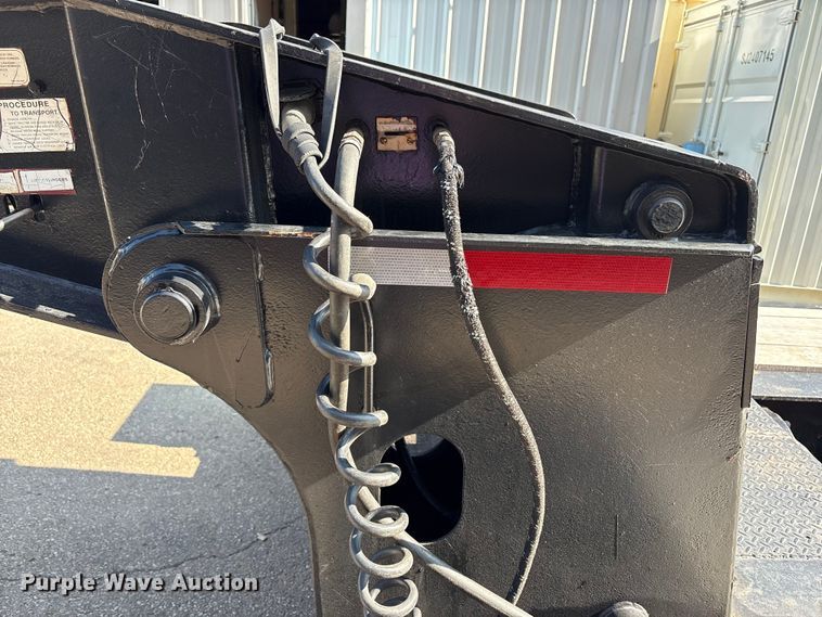 image for item EC4403 1995 Trail King Industries lowboy equipment trailer