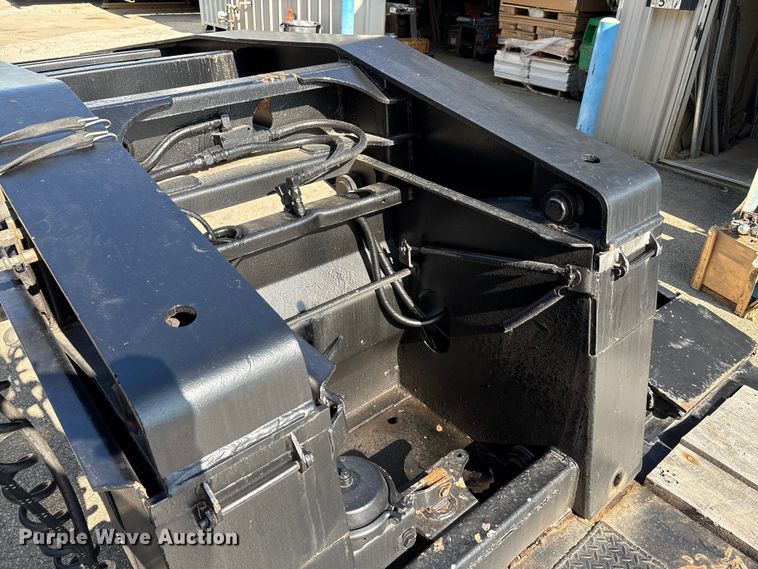 image for item EC4403 1995 Trail King Industries lowboy equipment trailer