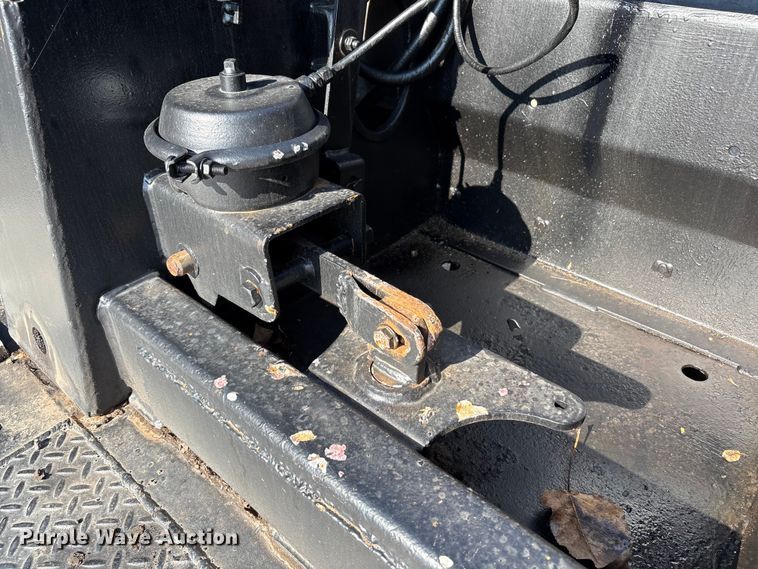 image for item EC4403 1995 Trail King Industries lowboy equipment trailer