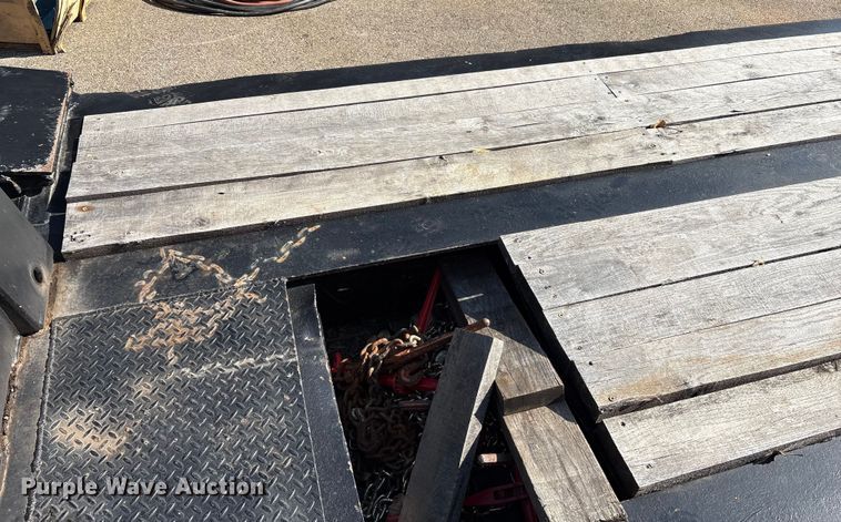 image for item EC4403 1995 Trail King Industries lowboy equipment trailer