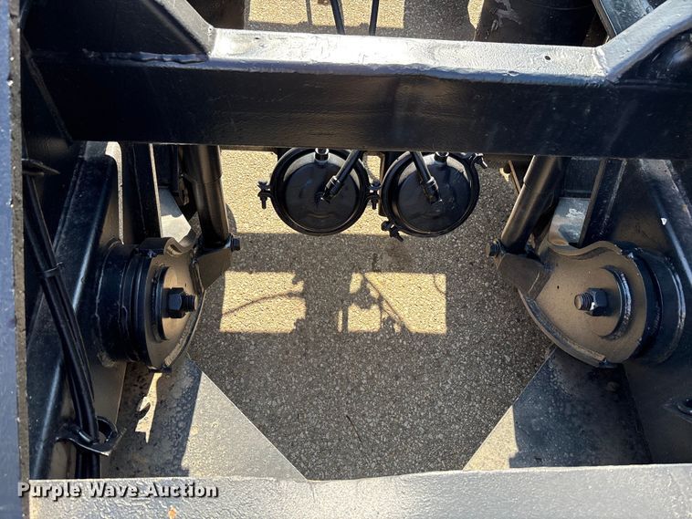 image for item EC4403 1995 Trail King Industries lowboy equipment trailer