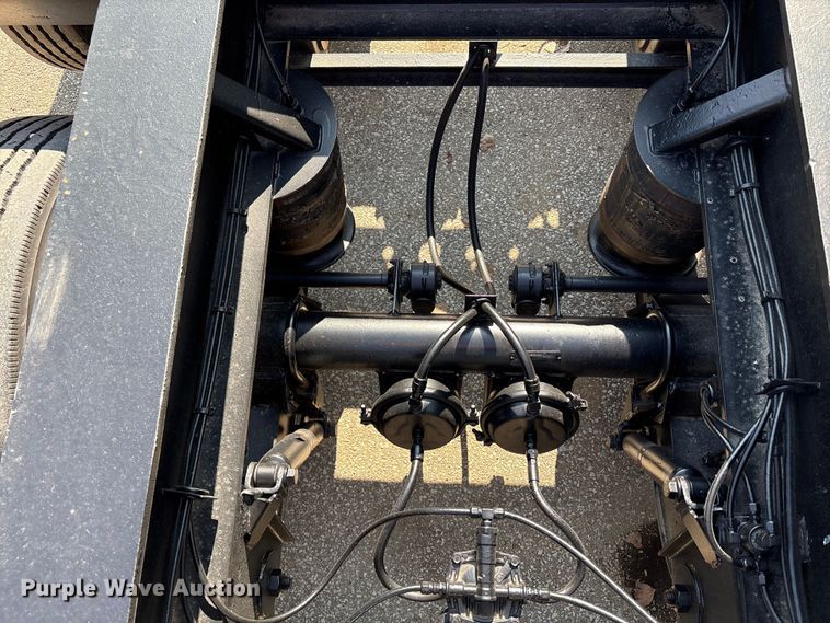 image for item EC4403 1995 Trail King Industries lowboy equipment trailer