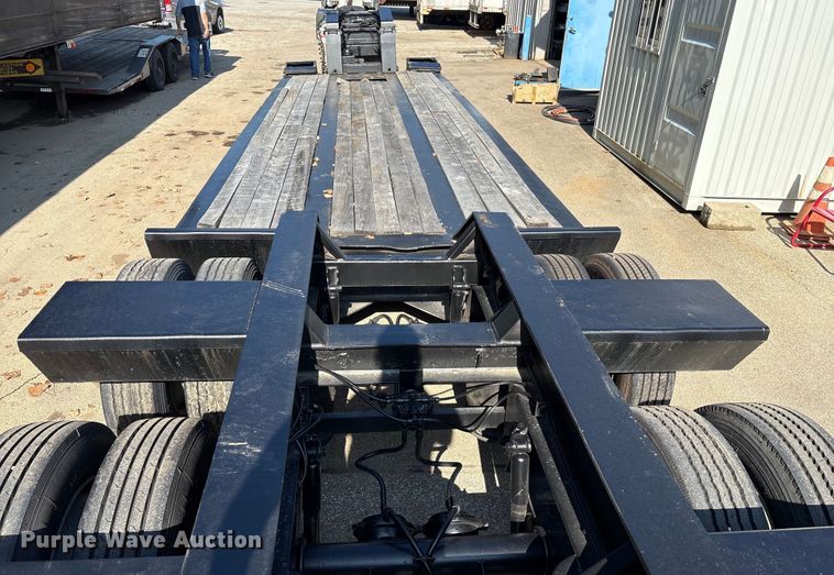 image for item EC4403 1995 Trail King Industries lowboy equipment trailer