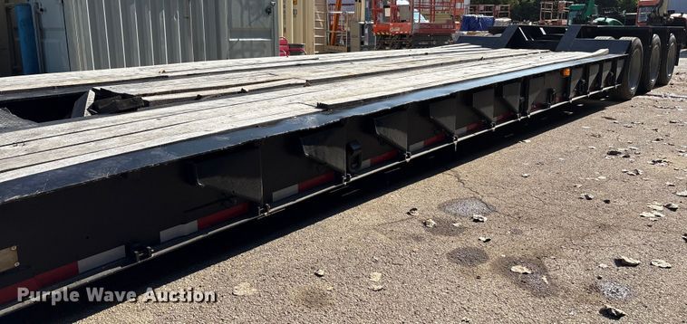 image for item EC4403 1995 Trail King Industries lowboy equipment trailer