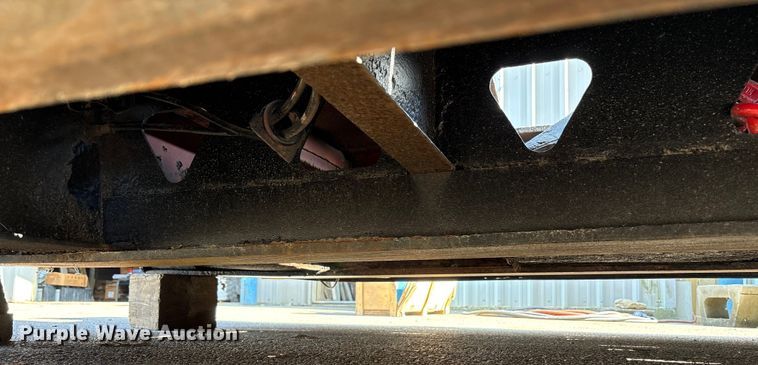 image for item EC4403 1995 Trail King Industries lowboy equipment trailer