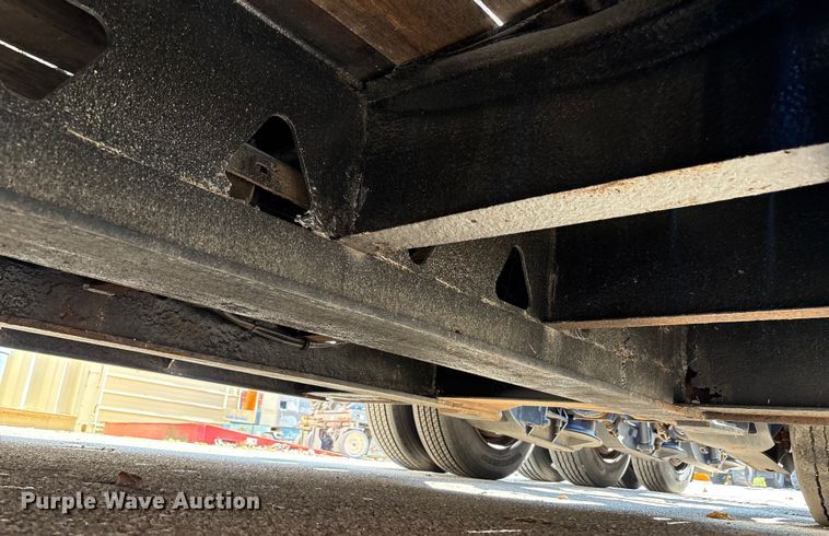 image for item EC4403 1995 Trail King Industries lowboy equipment trailer