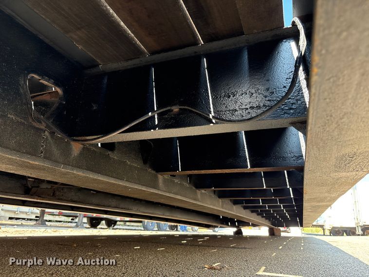 image for item EC4403 1995 Trail King Industries lowboy equipment trailer