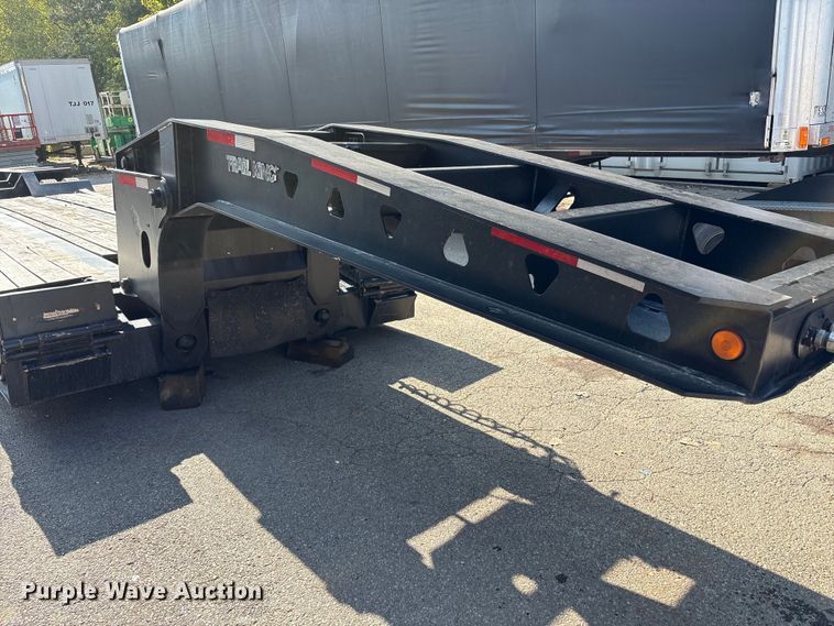 image for item EC4403 1995 Trail King Industries lowboy equipment trailer