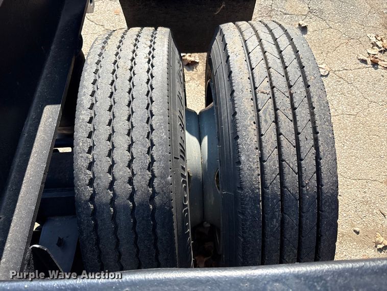 image for item EC4403 1995 Trail King Industries lowboy equipment trailer