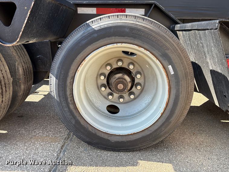 image for item EC4403 1995 Trail King Industries lowboy equipment trailer