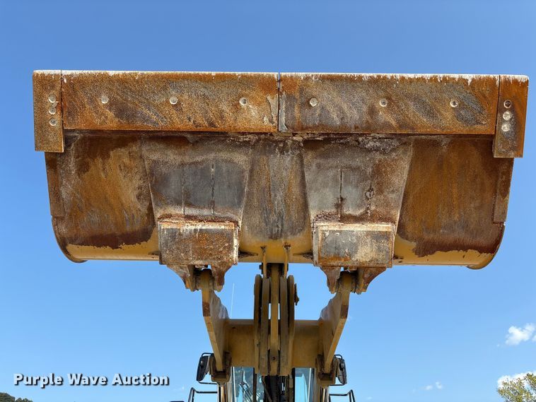 image for item EC4421 2022 Caterpillar 950GC wheel loader