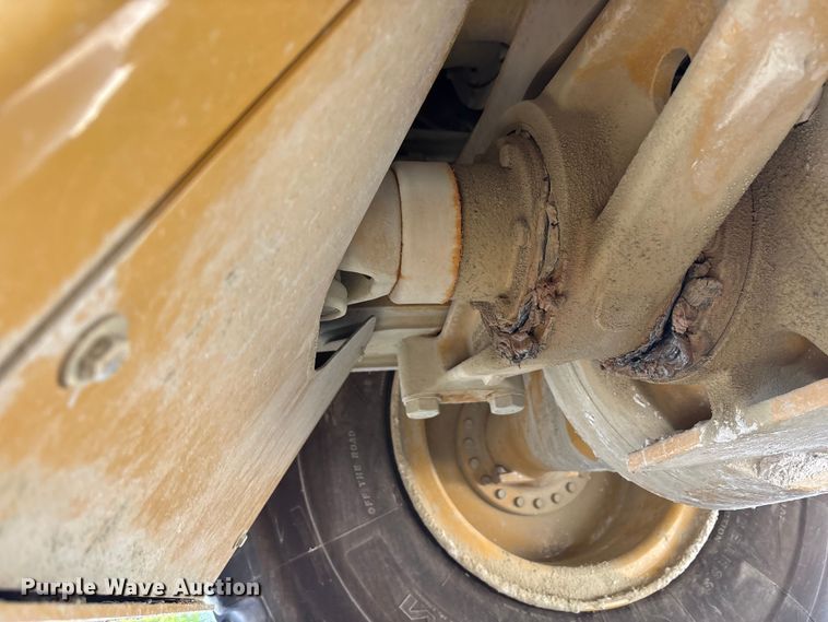 image for item EC4421 2022 Caterpillar 950GC wheel loader