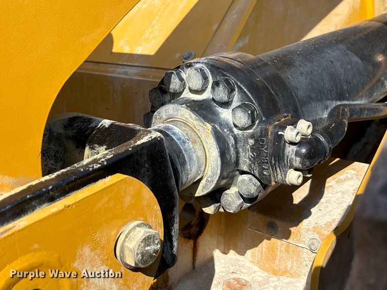 image for item EC4421 2022 Caterpillar 950GC wheel loader