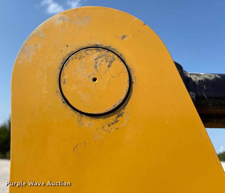 image for item EC4421 2022 Caterpillar 950GC wheel loader