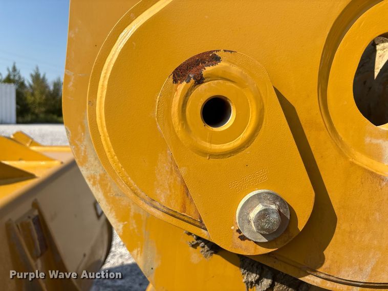 image for item EC4421 2022 Caterpillar 950GC wheel loader