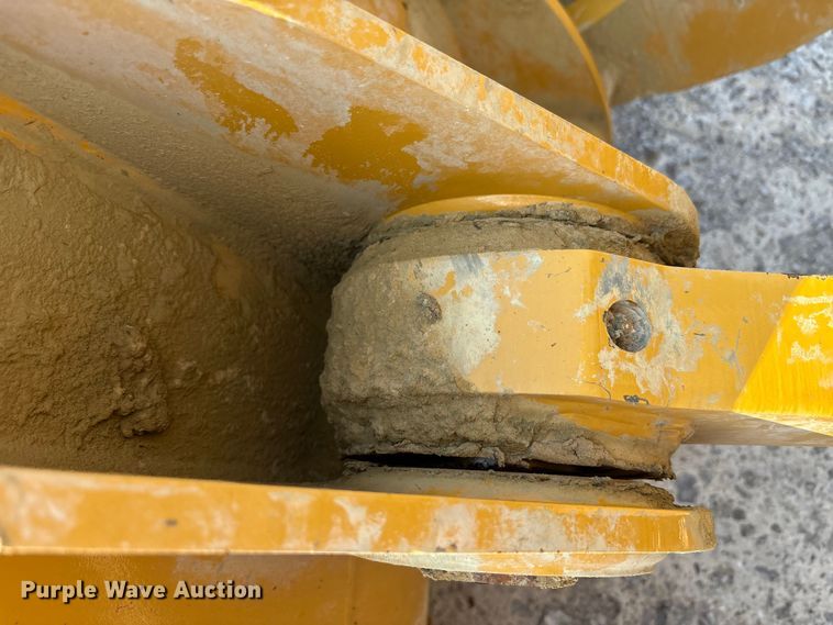 image for item EC4421 2022 Caterpillar 950GC wheel loader