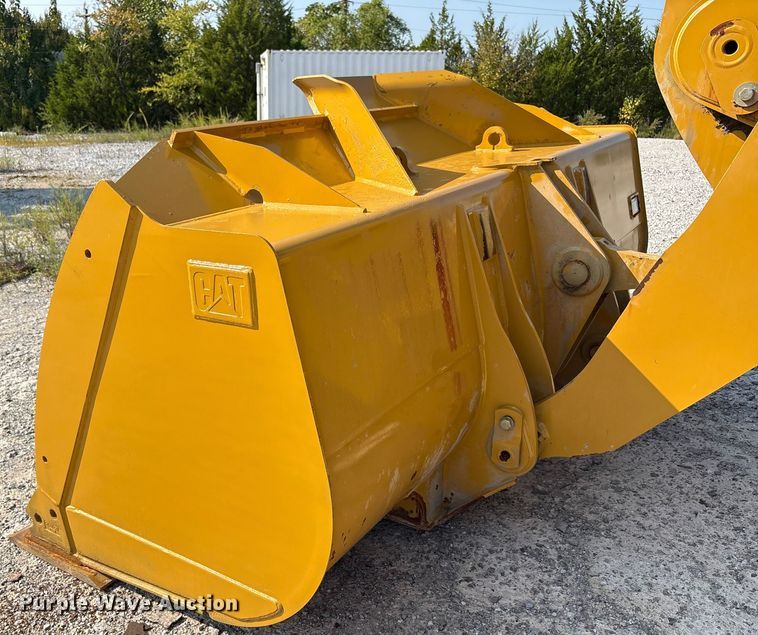 image for item EC4421 2022 Caterpillar 950GC wheel loader