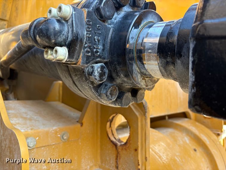 image for item EC4421 2022 Caterpillar 950GC wheel loader