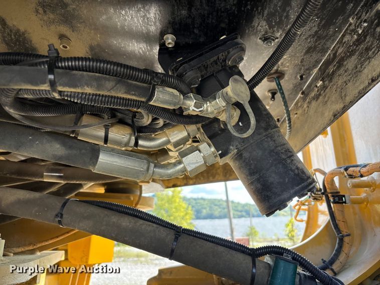 image for item EC4421 2022 Caterpillar 950GC wheel loader