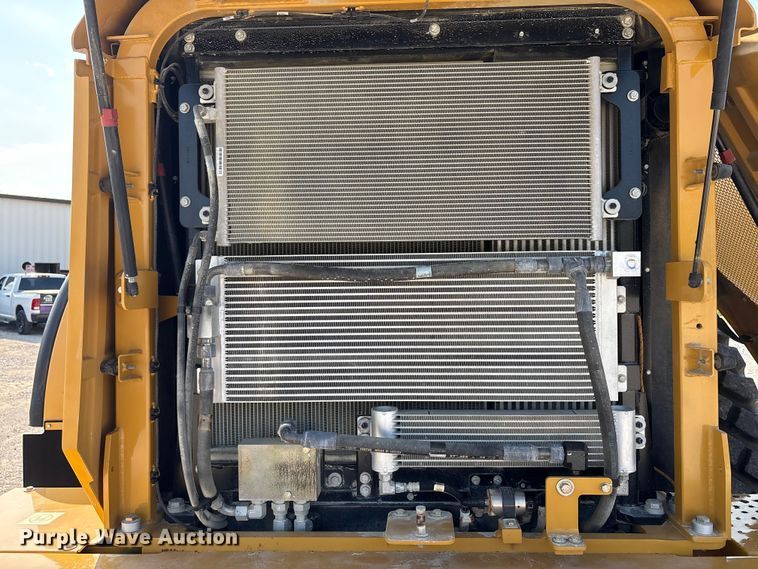 image for item EC4421 2022 Caterpillar 950GC wheel loader