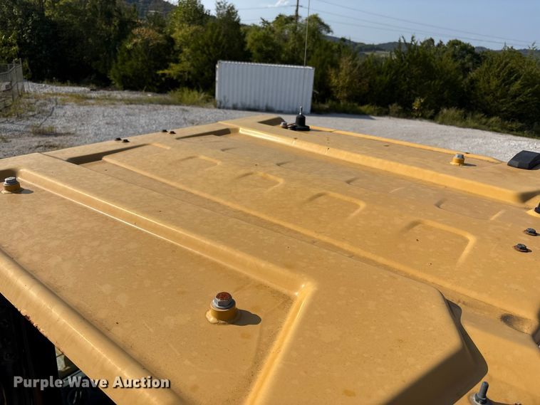 image for item EC4421 2022 Caterpillar 950GC wheel loader