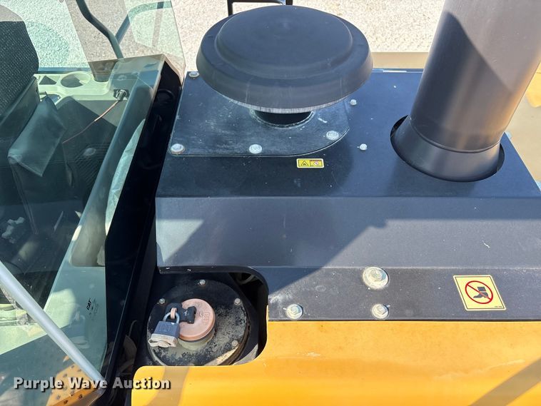 image for item EC4421 2022 Caterpillar 950GC wheel loader