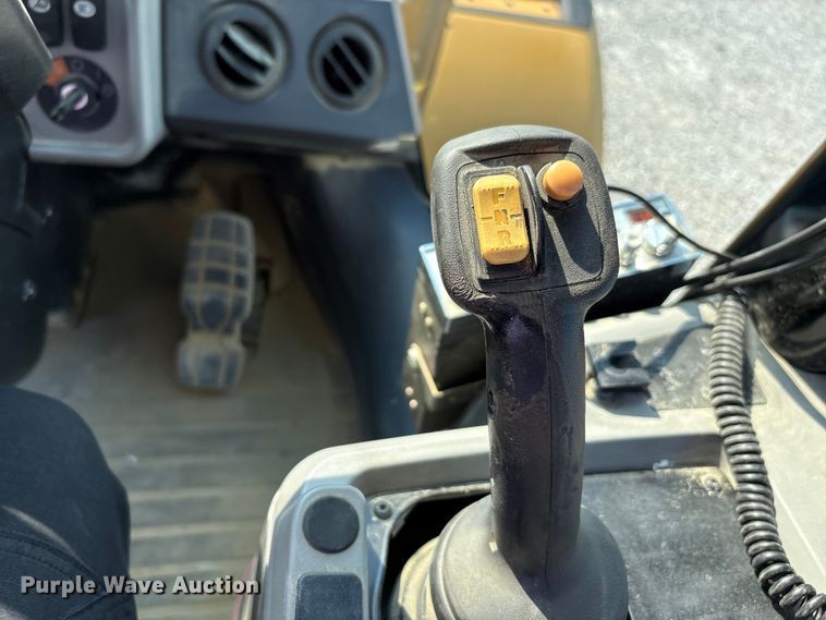 image for item EC4421 2022 Caterpillar 950GC wheel loader