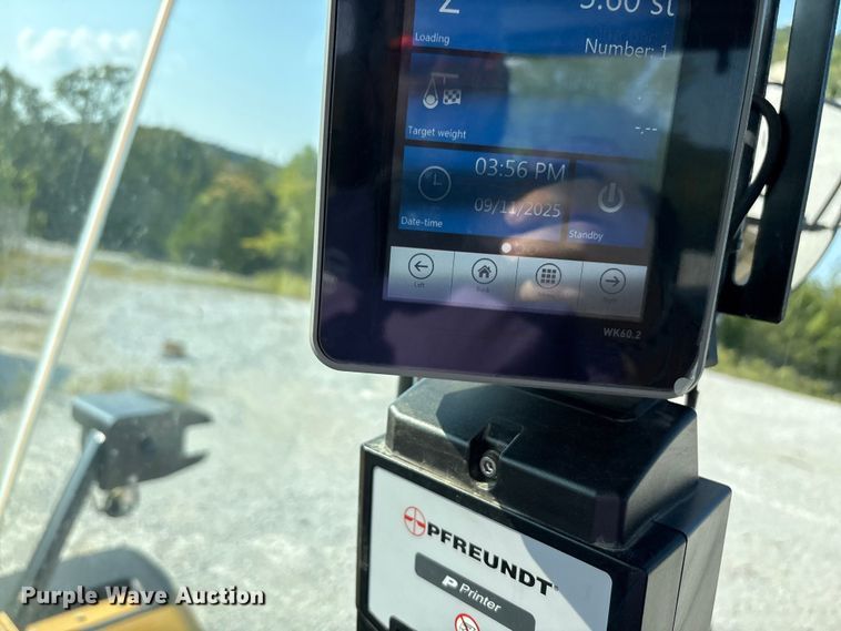 image for item EC4421 2022 Caterpillar 950GC wheel loader