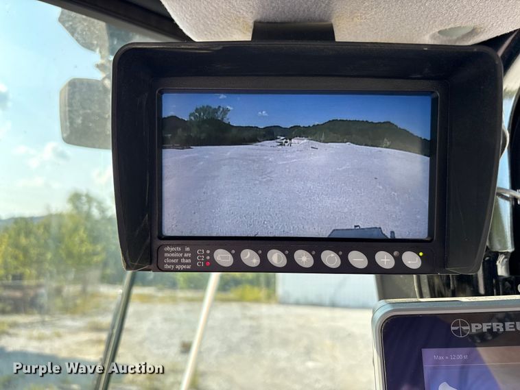 image for item EC4421 2022 Caterpillar 950GC wheel loader