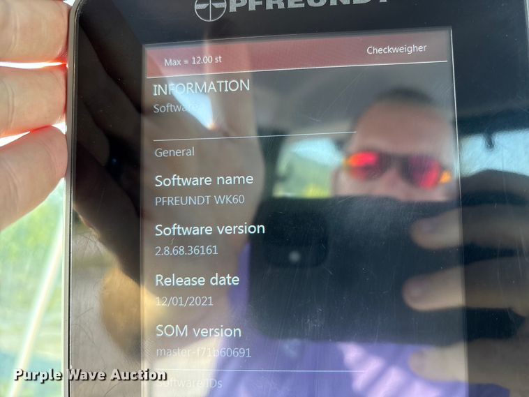 image for item EC4421 2022 Caterpillar 950GC wheel loader