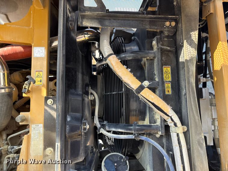 image for item EC4421 2022 Caterpillar 950GC wheel loader