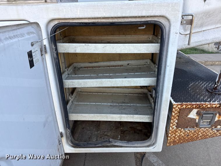 image for item ED4462 2011 Ford F450 bucket truck