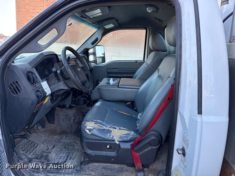 image for item ED4462 2011 Ford F450 bucket truck