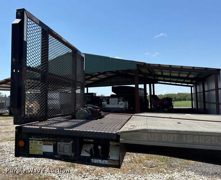 image for item ED4465 2000 Landoll lowboy equipment trailer