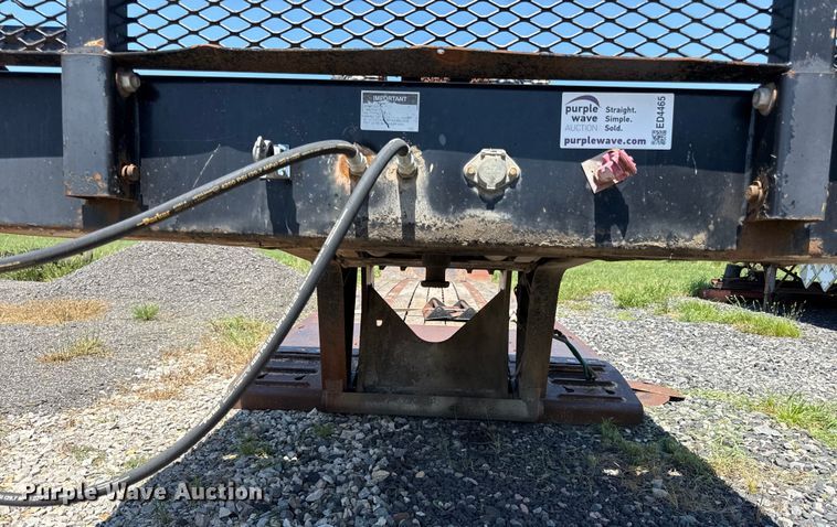 image for item ED4465 2000 Landoll lowboy equipment trailer