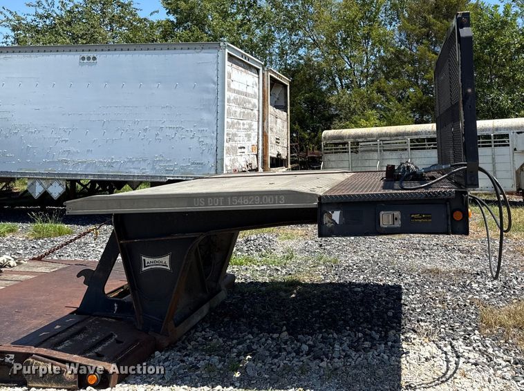 image for item ED4465 2000 Landoll lowboy equipment trailer