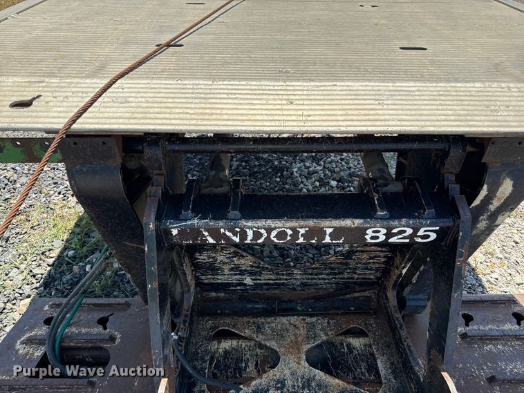 image for item ED4465 2000 Landoll lowboy equipment trailer