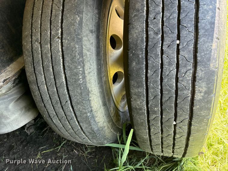 image for item ED4465 2000 Landoll lowboy equipment trailer