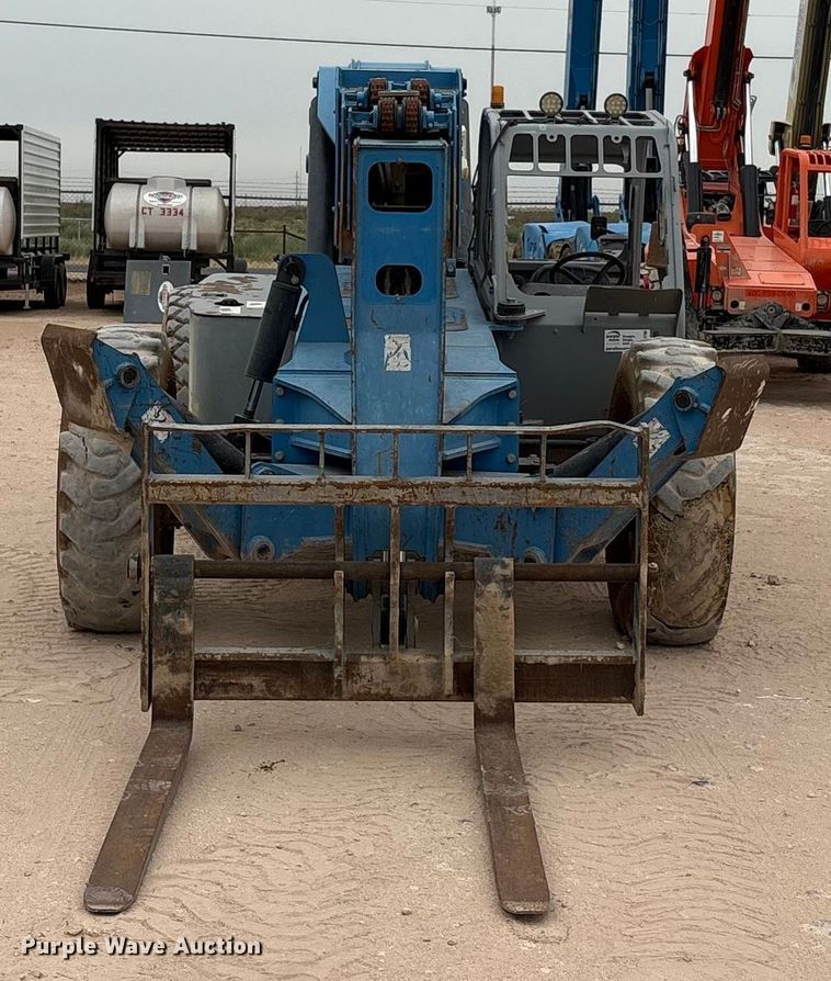 image for item ED5788 2013 Genie GTH-1056 telehandler