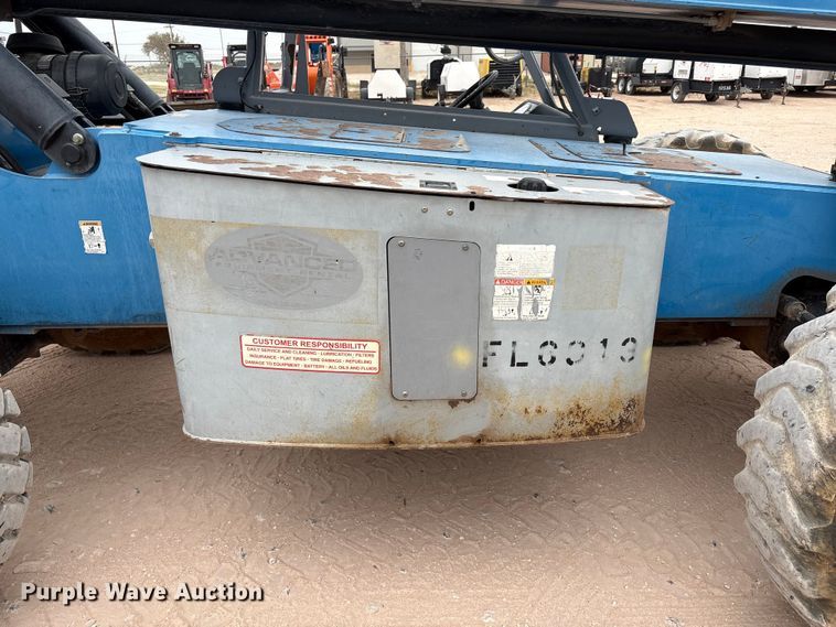 image for item ED5788 2013 Genie GTH-1056 telehandler